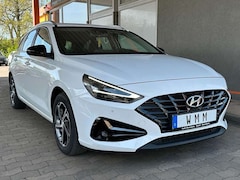 Bild des Angebotes Hyundai i30 cw Intro Edition*LED-Matrix*Navi*Kamera*