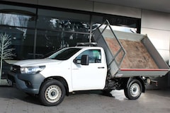 Bild des Angebotes Toyota Hilux Single Cab Duty 4x4 Dreiseitenkipper