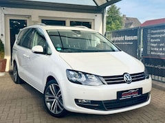 Bild des Angebotes VW Sharan Highline 6 Sitzer RKam PANO Massage Navi