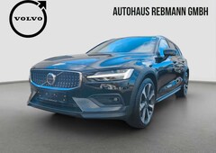 Bild des Angebotes Volvo V60 Cross Country V60 B5 AWD Cross Country Ultimate SD*StdHz*B&W