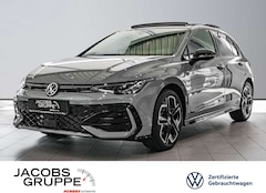 Bild des Angebotes VW Golf VIII 1.5 eTSI DSG R-Line Black Style Pan