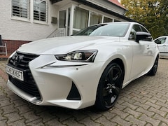 Bild des Angebotes Lexus IS 300 h Amazing Edition