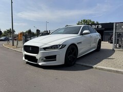 Bild des Angebotes Jaguar XE R-Sport*BI-XENON*NAVI*MERIDIAN*SPUR*ACC*