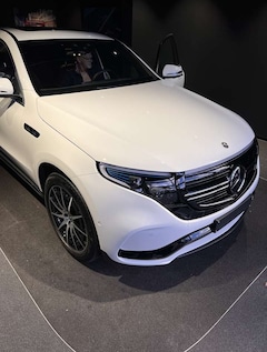 Bild des Angebotes Mercedes-Benz EQC 400 EQC 400 4Matic (293.890)