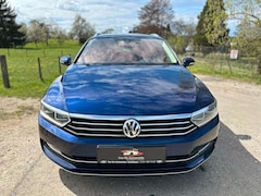 Bild des Angebotes VW Passat Variant Passat*R-Line*DSG*Leder*ACC*Virtual*Navi*SHZ*