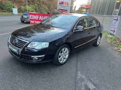 Bild des Angebotes VW Passat 1.6 Comfortline Navi Klima 2 Hand