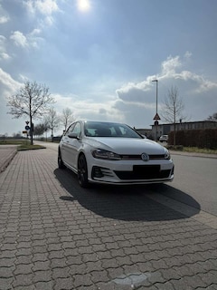 VW Golf GTI (BlueMotion Technology) DSG Performance