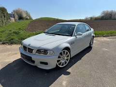 Bild des Angebotes BMW M3 Schaltgetriebe, neuer Innenraum