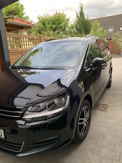 Bild des Angebotes VW Sharan Comfortline 1.4 TSI DSG BMT 7-Sitzer Navi SHZG