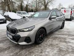 Bild des Angebotes BMW i5 eDrive40 Touring M-Sport Pro/ACC/AHK/eSIM