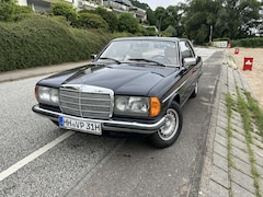 Bild des Angebotes Mercedes-Benz C 230 W123 230 CE