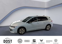 Bild des Angebotes VW Golf VIII Lim. 1.5 eTSI DSG Goal NAVI+PDC+SHZ
