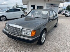 Bild des Angebotes Mercedes-Benz 230 E*2.HAND*H-GUTACHTEN*STANDHEIZUNG*