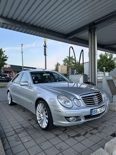 Bild des Angebotes Mercedes-Benz E 300 BLUETEC 7G-TRONIC Avantgarde DPF