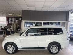 Bild des Angebotes Mitsubishi Pajero 3.2 DI-D Plus 7 Sitzer T-Leder AHK 3.5 T