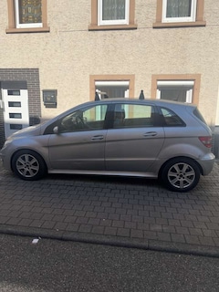 Bild des Angebotes Mercedes-Benz B 200 Kein E-Mail Schreiben Nur Anrufen Oder WhatsApp
