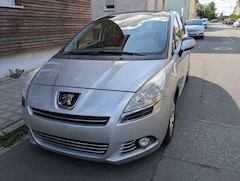 Bild des Angebotes Peugeot 5008 HDI FAP 150 Allure