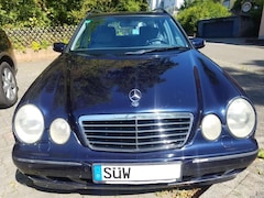 Bild des Angebotes Mercedes-Benz 320 Advantage