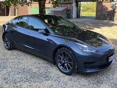 Bild des Angebotes Tesla Model 3 Model 3 Standard Reichweite Plus Hinterradantrieb