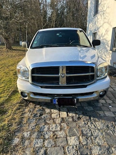 Bild des Angebotes Dodge RAM 4.7 L Quad Cab mit 2m Ladefläche