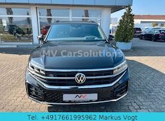 Bild des Angebotes VW Touareg R-Line Pano Luftfederung Standhzg HUD