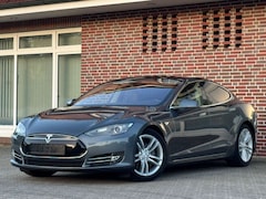 Tesla Model S P85*FREE SUPERCHARGING*PANORAMA*LEDER*