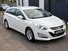 Bild des Angebotes Hyundai i40 1.6 Kombi LED / 2.HAND / UNFALLFREI