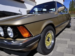 Bild des Angebotes BMW 320 E21
