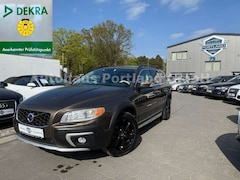 Bild des Angebotes Volvo XC70 Summum 2.0 D4 2WD/S-Heft/Xenon/Tempo/Elektr