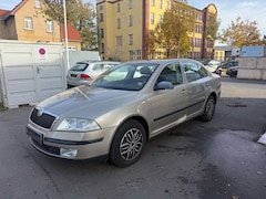 Bild des Angebotes Skoda Octavia Octavia II 1.6 Ambiente