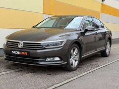 Bild des Angebotes VW Passat 2.0 TDI *NAVI*AHK*SHZ*4Motion*239PS R-Line