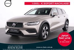 Bild des Angebotes Volvo V60 Cross Country B4  Plus +AHK+STANDHZ+LED+
