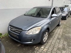 Bild des Angebotes Kia Ceed / cee'd 1.6 CVVT Spirit ohne Motor