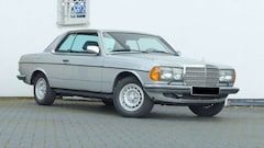 Bild des Angebotes Mercedes-Benz 230 CE Automatik-1.Hand-Schiebedach-Sitzheizung-