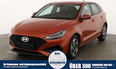 Bild des Angebotes Hyundai i30 1.0 T-GDI DCT Family, Navi, Kamera, LED, 16-Zoll,