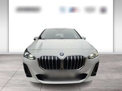 Bild des Angebotes BMW 218 i Active Tourer M Sportpaket-Panorama Glasdach-Hea