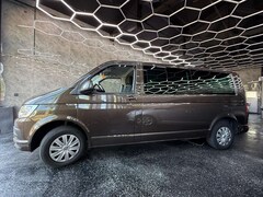 Bild des Angebotes VW T6 Transporter Bus Caravelle Comfortline lang