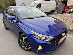 Bild des Angebotes Hyundai i20 Select Mild-Hybrid/Temp./SHZ/LHZ/PDC/Klima/Alu/USB