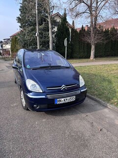 Bild des Angebotes Citroen Xsara Picasso 1.6 HDi FAP Exclusive