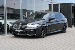 Bild des Angebotes BMW 540 d xDr. Touring M-Sport *ACC*AHK*STANDHZ*PANO*HUD*