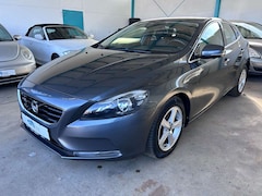 Bild des Angebotes Volvo V40 Momentum *1.Hand*