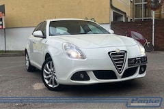 Bild des Angebotes Alfa Romeo Giulietta 1.4 TB Turismo Aut.*BT*SHZ*Leder*Xenon