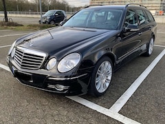 Bild des Angebotes Mercedes-Benz E 320 T CDI Avantgarde SportPaket nur 113.000km Airmatic