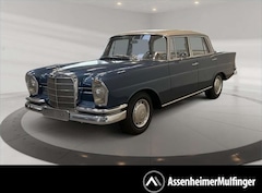 Bild des Angebotes Mercedes-Benz 220 SEB **sehr guter Zustand,Heckflosse TOP restaurier