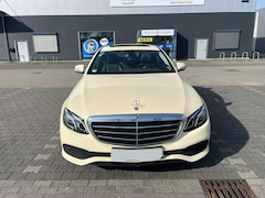 Bild des Angebotes Mercedes-Benz E 220 E 220 d (213.004)