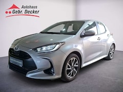 Bild des Angebotes Toyota Yaris Hybrid 1.5 VVT-i Team Deutschland