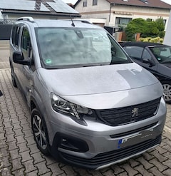 Bild des Angebotes Peugeot Rifter Rifter PureTech 130 L2 EAT8 GT