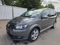 Bild des Angebotes VW Touran Life+AHK+BI-XENON+PANO+PARK.ASYSTENT