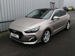 Bild des Angebotes Hyundai i30 1.4 T-GDI DCT Fastback Premium