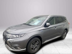 Bild des Angebotes Mitsubishi Outlander 2.4 PHEV PLUS PIANO-LACK-INT.